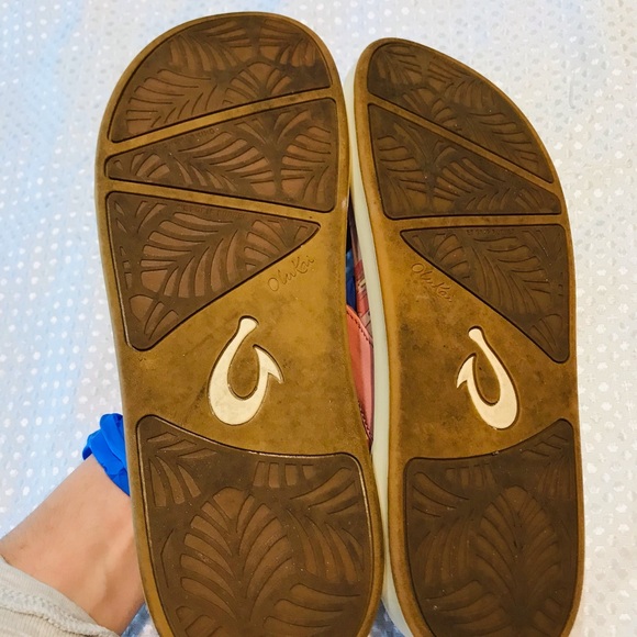 Olukai Sandals - Picture 7 of 7